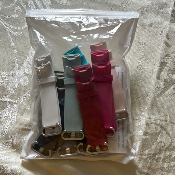 12 pack of Fitbit charge 3 water resistant wristbands - Picture 6 of 6